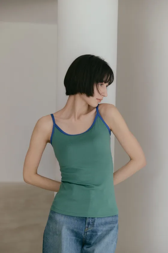 Cup In Bicolor Camisole2