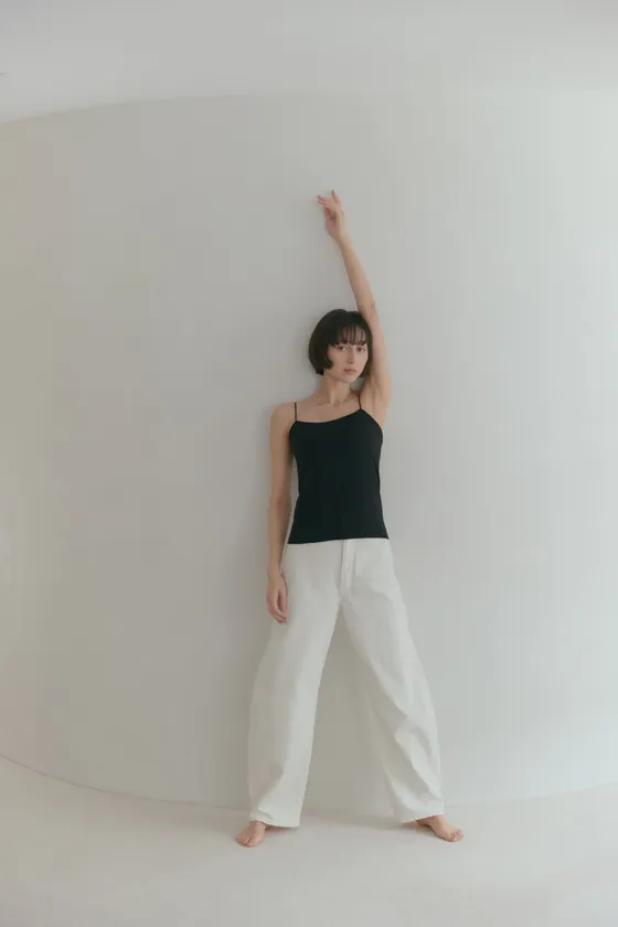 Cup In Bare Camisole3