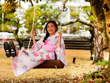 ガーデンのブランコテラス