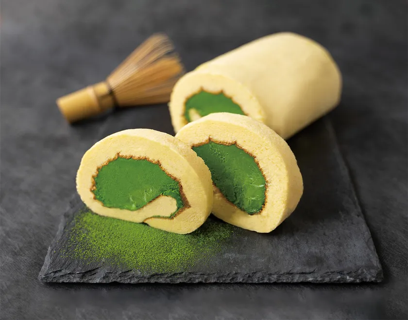 もちもち生地と自慢のお濃茶クリームをたっぷり
