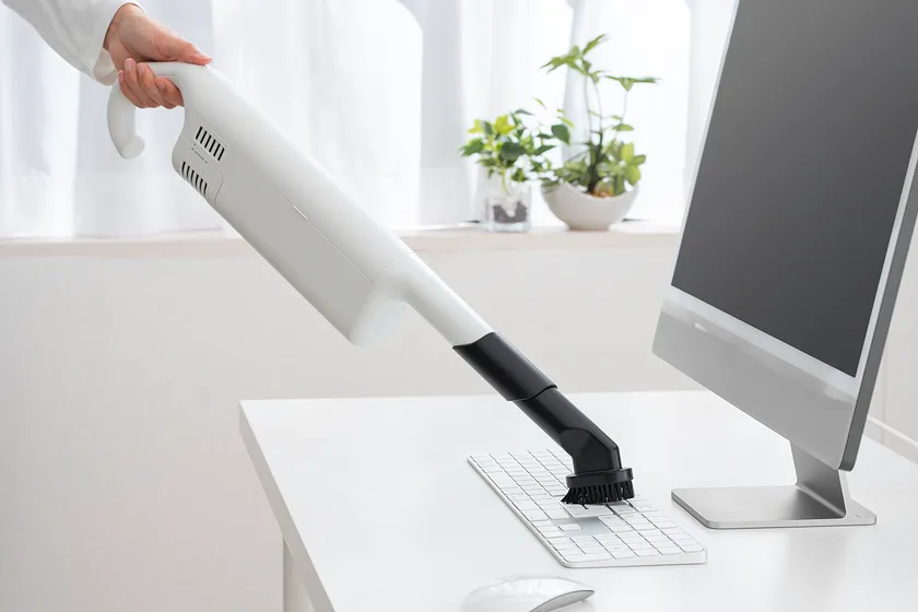 別売の5種類のアクセサリーノズルを本体に接続可能
