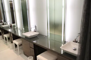 パウダールーム