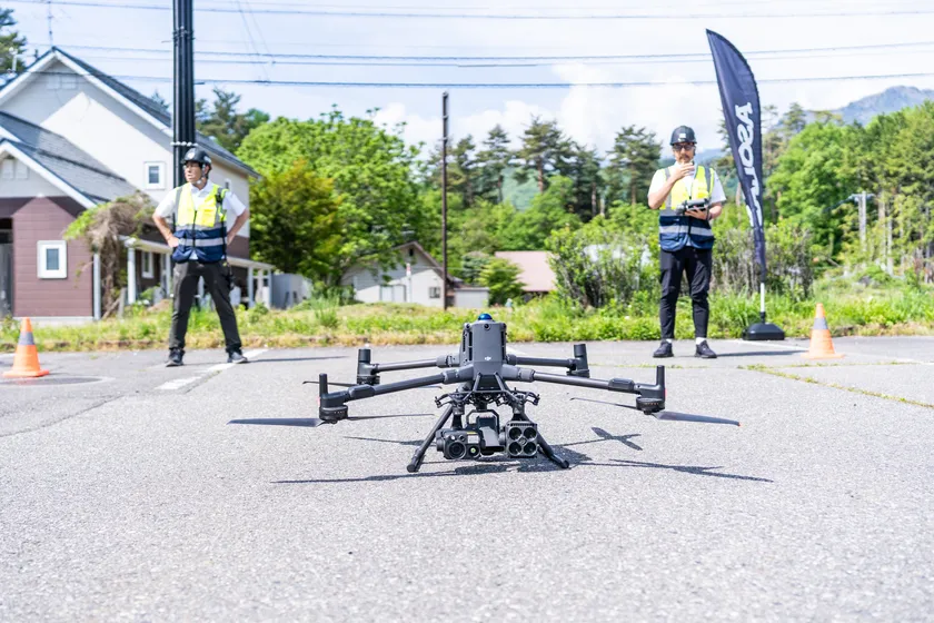 要救助者捜索デモ(2) Matrice 400 RTK(H30T搭載)