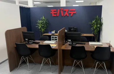 モバステ仙台店 店内写真