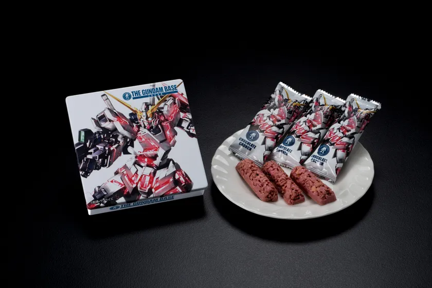 【C賞】ユニコーンガンダム デストロイモード デザイン缶入り苺チョコクランチ