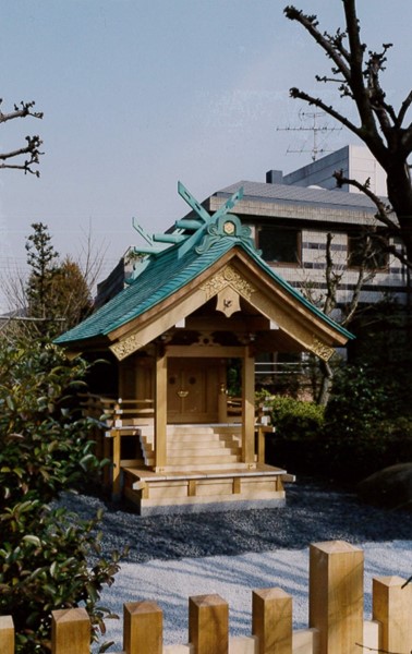 伊藤遠平(現代アーティスト)×常陸国出雲大社 ＜神社で発見・感動 アー