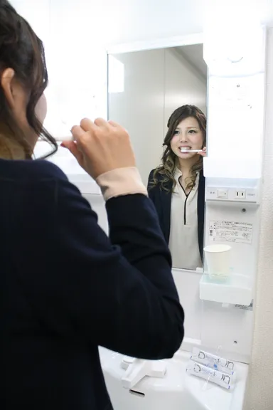 施術中(歯みがき)