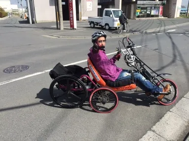 車椅子を牽引できます