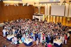 修了パーティ参加者集合写真