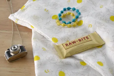 オリジナルテキスタイル ビーフラワー