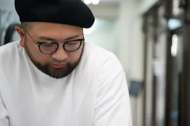映像クリエイターもじゃ(代表取締役　富田健司)