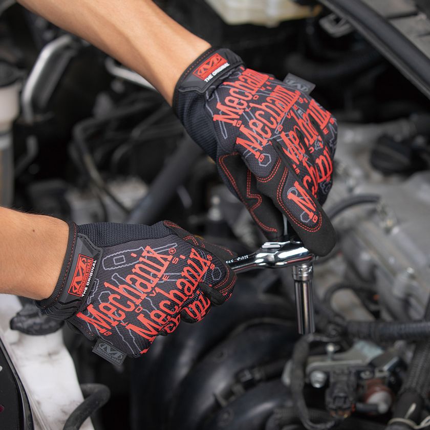 世界的ワークグローブ「Mechanix Wear」と
工具メーカーKTCが作業の質を高める限定グローブを発売