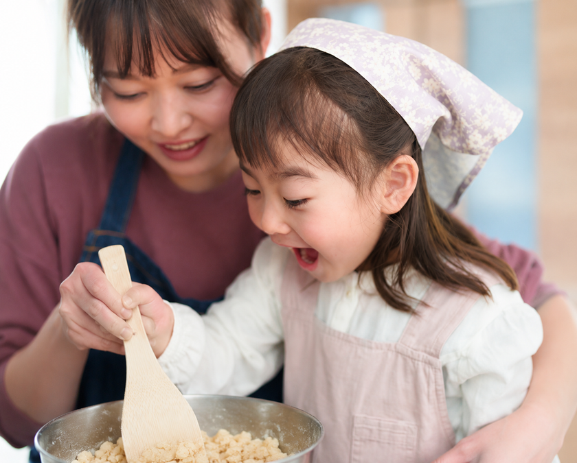 <参加者募集のお知らせ>
全国の小学生対象「オンラインみそづくり教室」8/1(土)開催決定
夏休み自由研究大作戦!都内唯一のみそ蔵職人がみそづくりを直伝