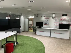 ＜「CROSS LAB Kanazawa」の室内＞