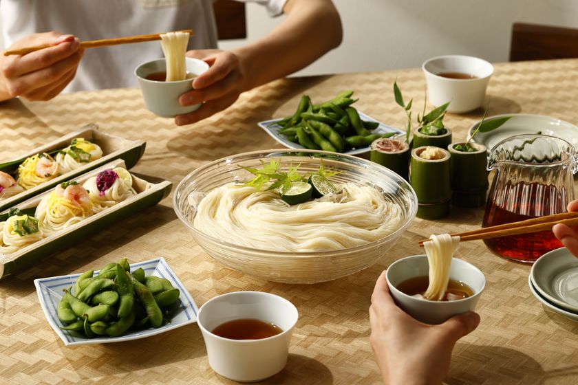 半田そうめんのオカベ、7月31日までの期間限定で
ご自宅用やお中元用にご購入いただける「夏のお便り」発刊
