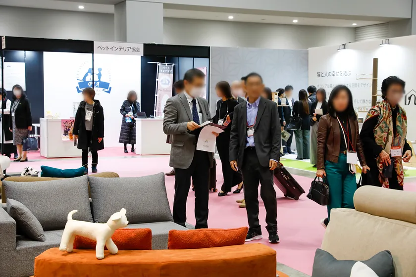 「ペットインテリア展」の会場風景