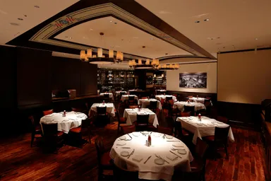 ウルフギャング大阪　内観