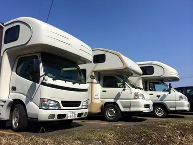 キャンピングカー