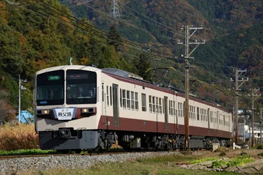 ≪臨時列車≫6003号(急行リバイバルカラー)