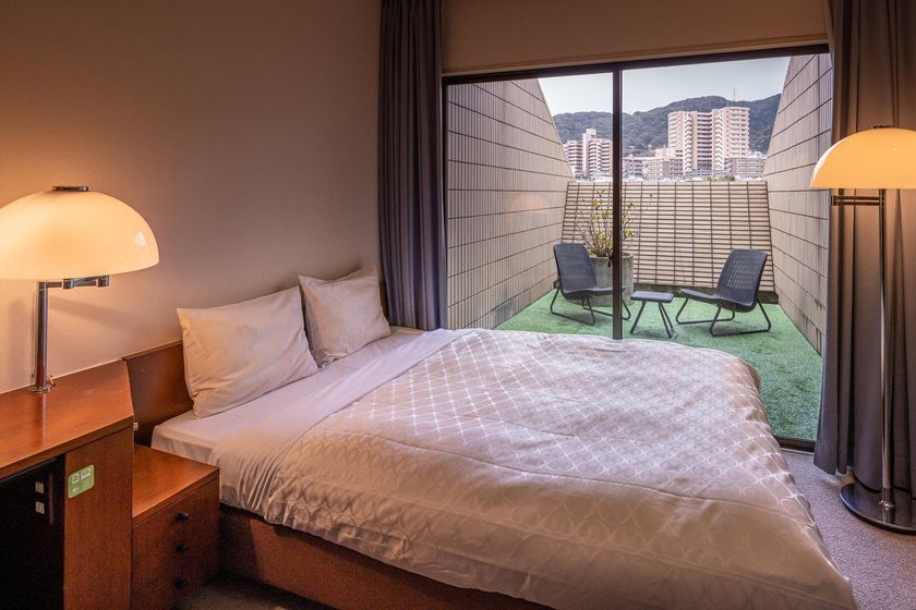 すべてのお客様に極上の眠りを、そしてパパ・ママに安心を
千草ホテル、全世代にやさしい「グッドスリープ＆
キッズフレンドリー」な宿泊サービスを本格展開！