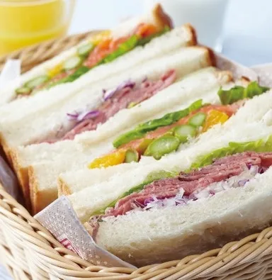 小麦のしずく食べ方提案　サンドイッチ