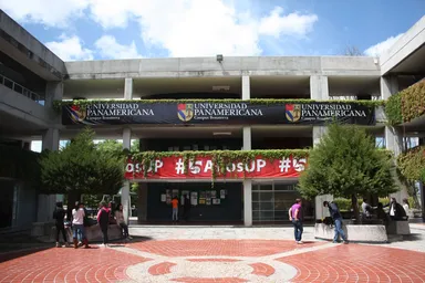 パンアメリカン大学(3)