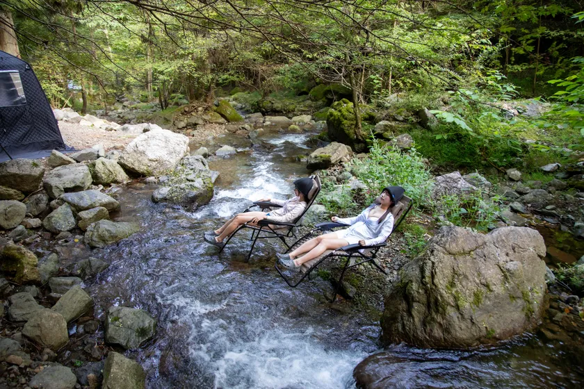 ロケーションで変化する水の流れ、水の音などもお楽しみください。