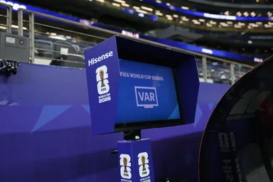 VAR-Hisenseモニター