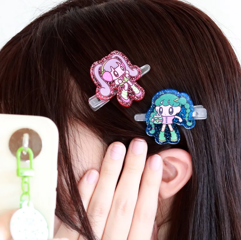 グリッターヘアピン 1,650円(税込)