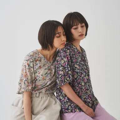 小さな花の2WAYプルオーバー