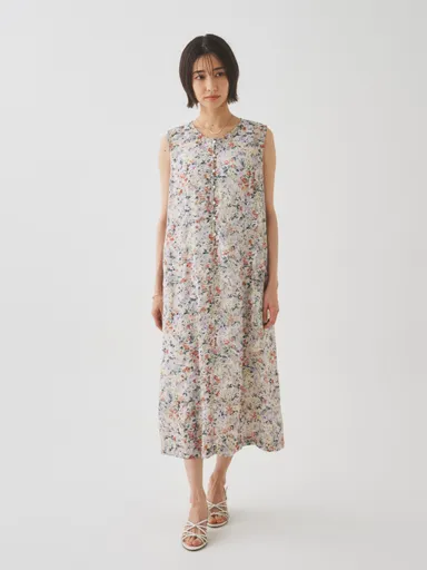 身体のラインを拾いすぎない