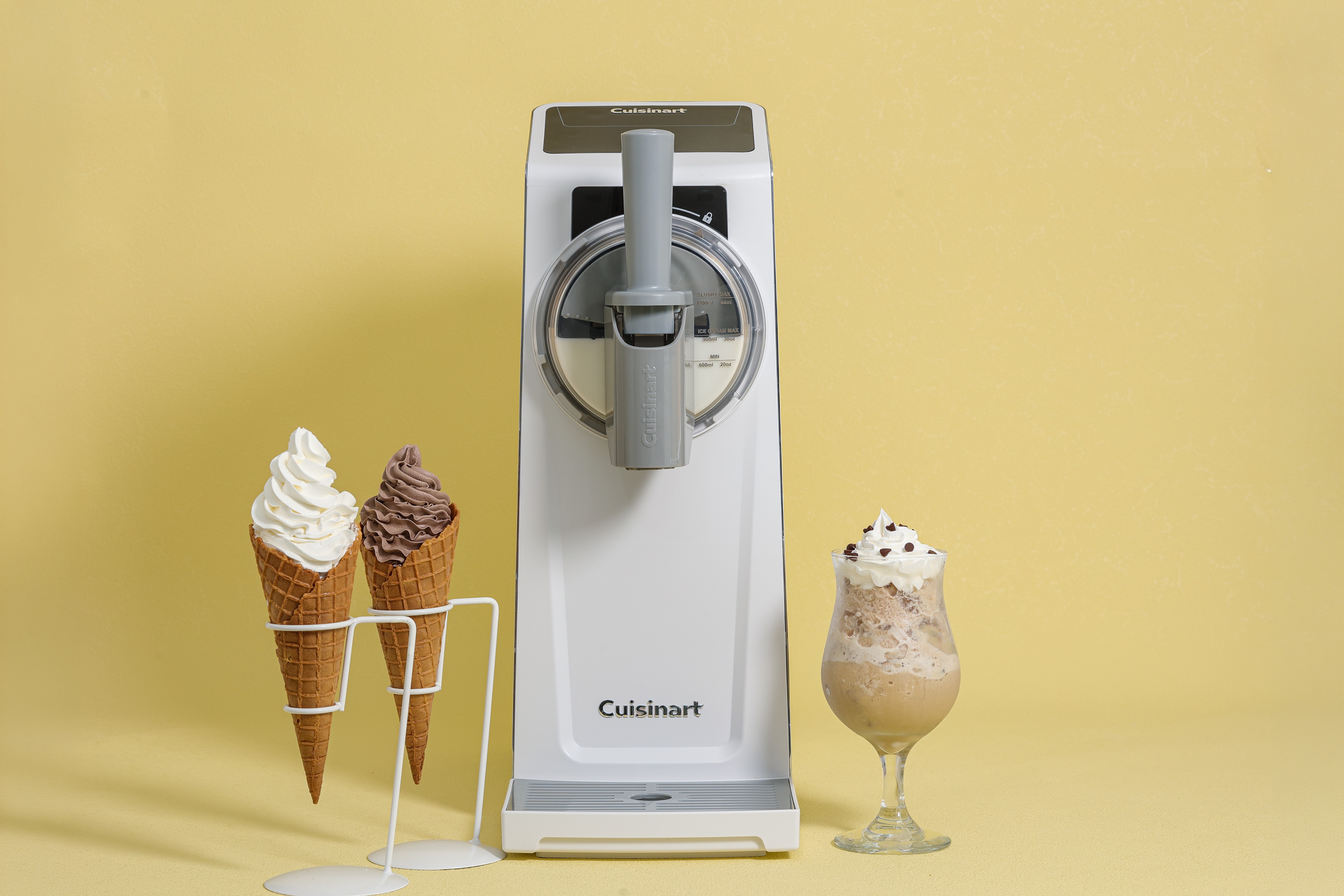 おうちでソフトクリーム」の夢が叶う！ クイジナート「フローズン
