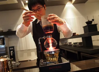 サイフォン：ストレート珈琲