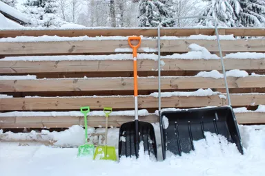 雪かき作業