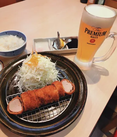 茶美豚と生ビール