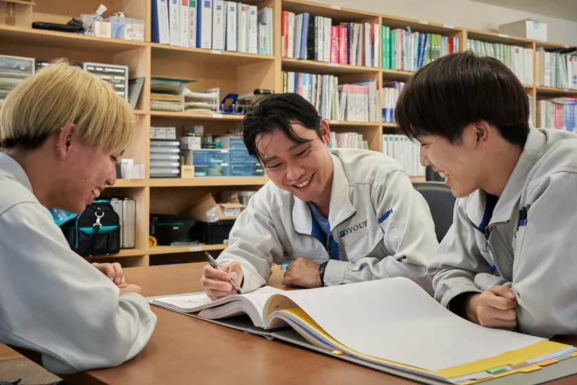 工事部長(38)が研修を担当