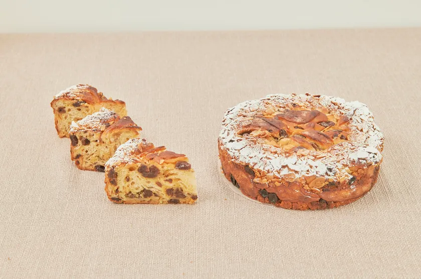 「Raisins Batter Cake」