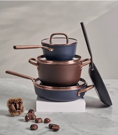 ZWILLING Milano(下から：ソテーパン(日本未展開品)／ストックポット／ソースパン、サイド：フライパン)