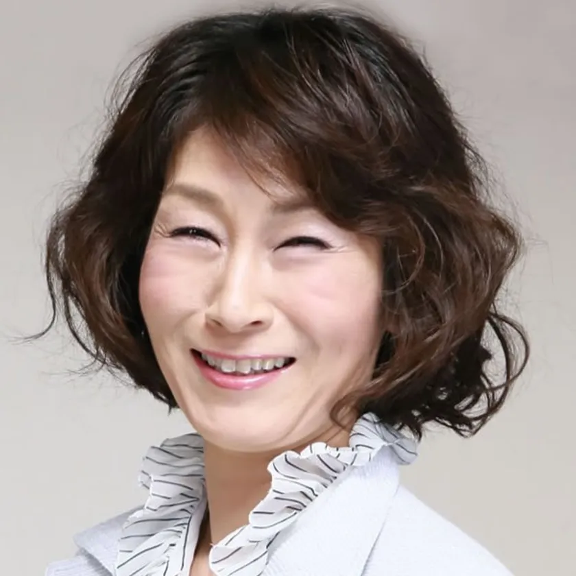 長柴 美恵 氏