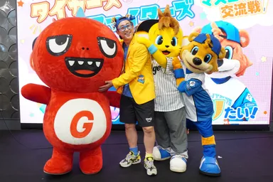 推しきゃらアベニューミニステージGAORASPORTSマスコット交流戦