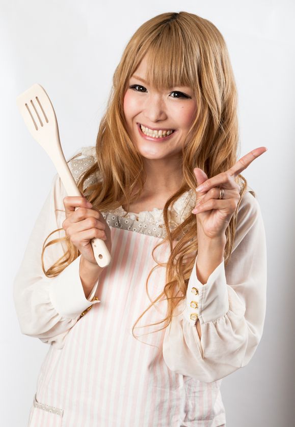 【7月16日(木)11:30～／記者発表会のご案内】
1食で1日分の食物繊維の1/2がとれる 具沢山の食べるスープ
「あじかんごぼう RESET SOUP」新商品発表会を開催