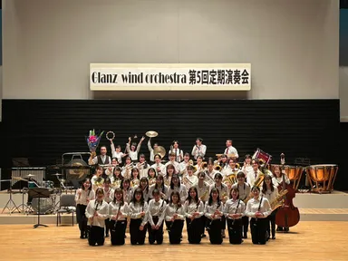 地域の吹奏楽団によるオープニング演奏