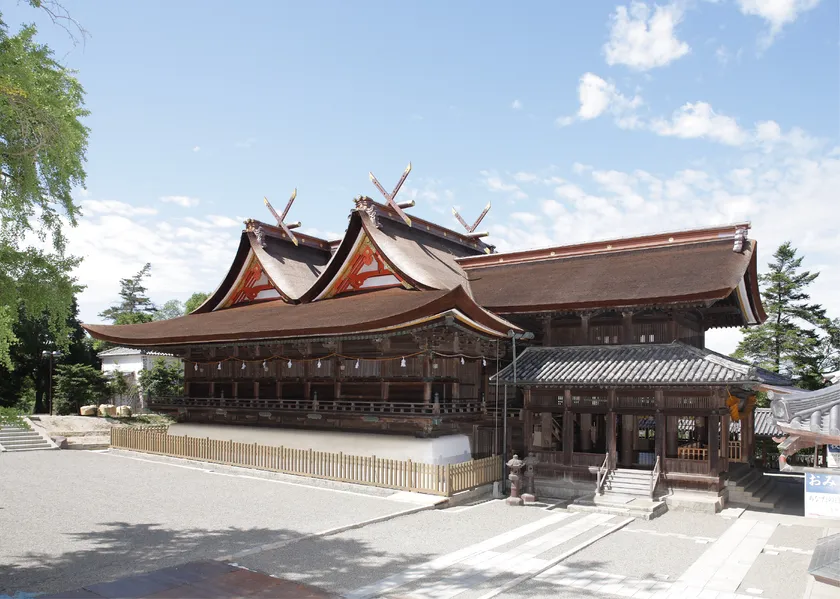 吉備津神社 国宝本殿・拝殿―1