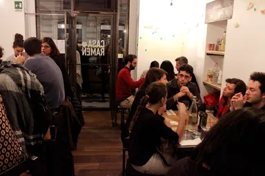 ミラノ本店内観