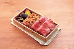 【カイロ堂】佐賀牛出汁漬けイチボ・すき焼き弁当