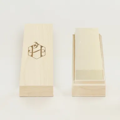 AVELLUCHEイメージ1