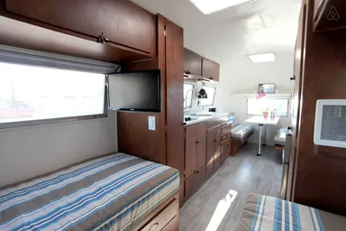 エアストリーム 1