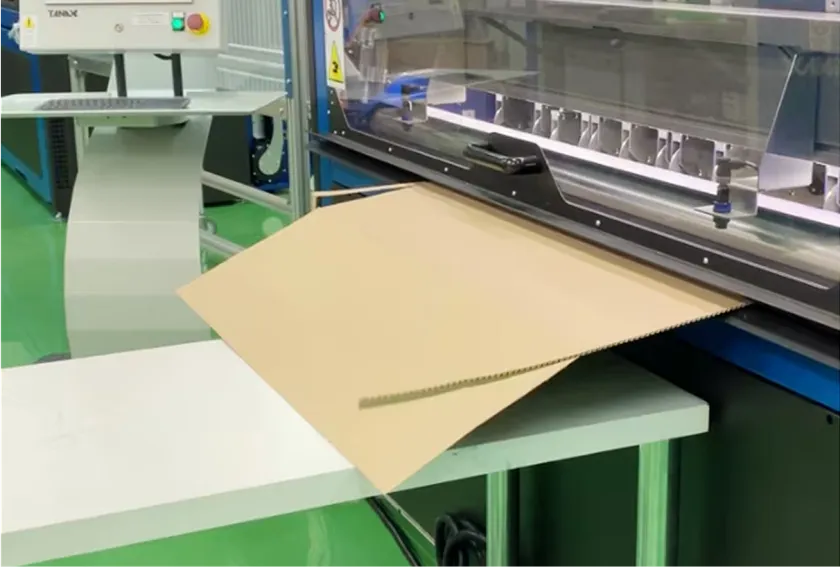 その場で箱を生成
