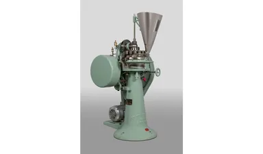 国産初の回転式打錠機 No.8A-2