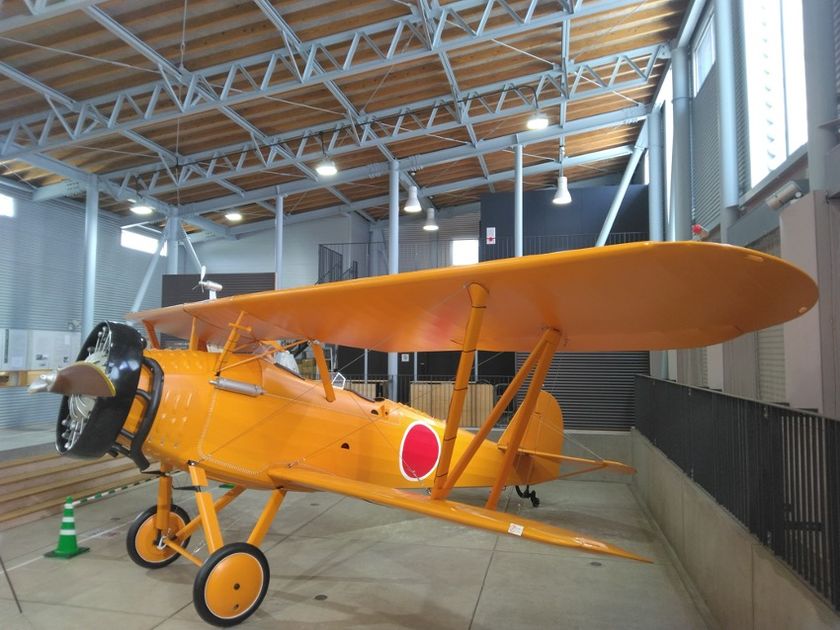 「赤とんぼ特攻」の日米遺族が沖縄で合同慰霊を実施
昨年の企画展「赤とんぼ ~Willowと呼ばれた飛行機~」がつないだ
日米合同慰霊を報告
